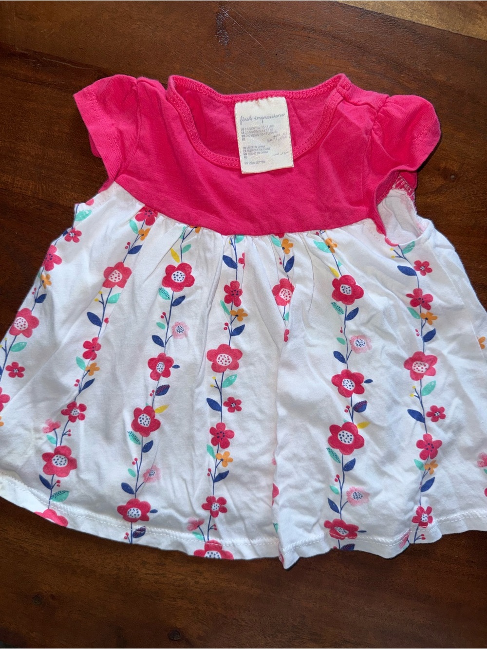 First‎ Impressions Hot Pink & White Floral Short Sleeve Dress